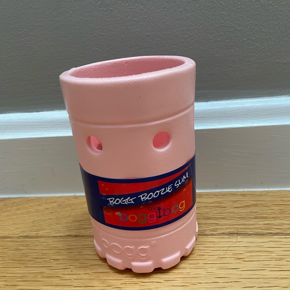 New slim can holder